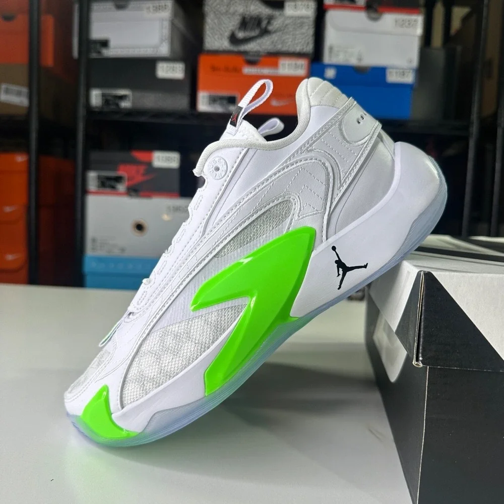 Nike Luka 2 Big Kids' Shoes (DZ3498-103, White/Green Strike/Black) Size 6Y/W 7.5